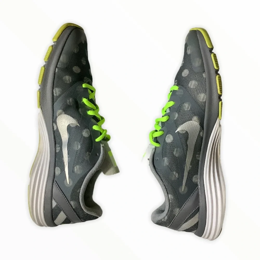 Nike dual fusion